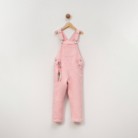 PEMBE